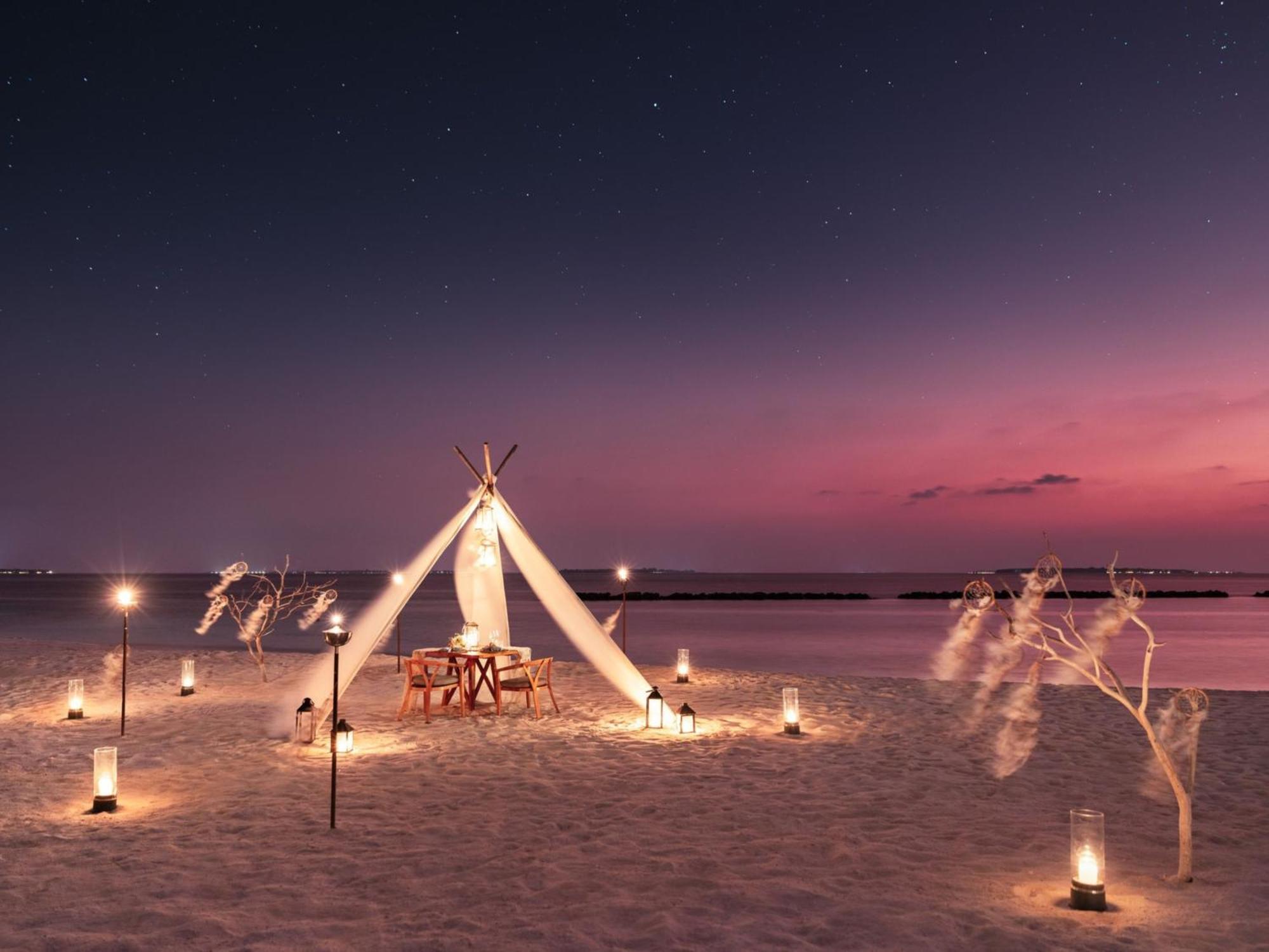 Hotel The Nautilus Maldives Kamadhoo Exterior foto