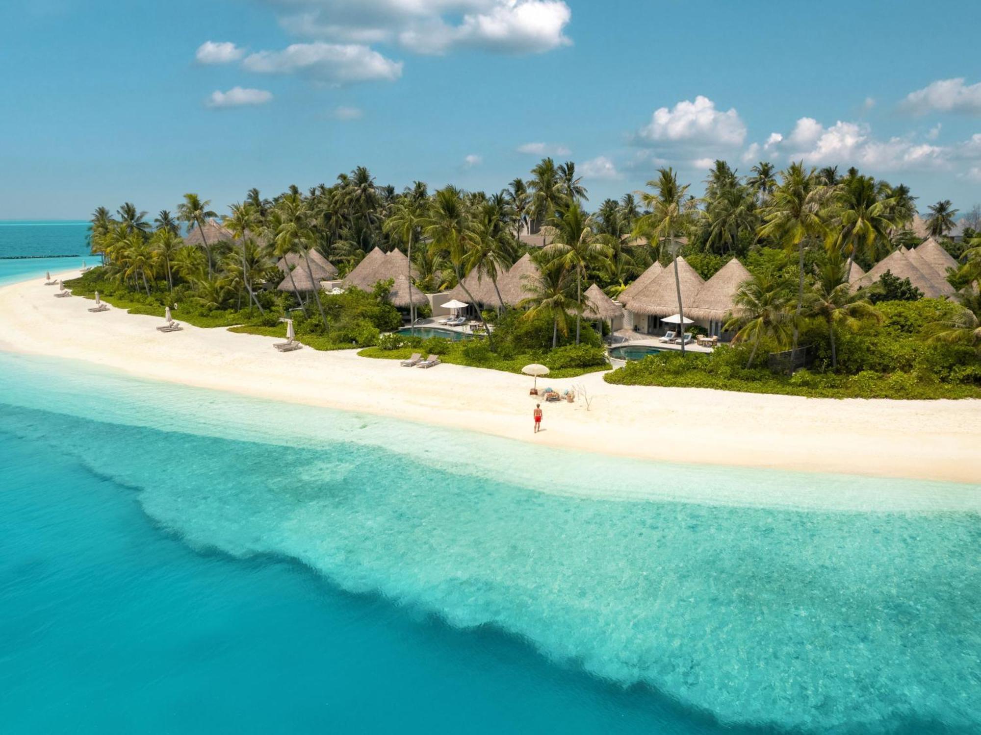 Hotel The Nautilus Maldives Kamadhoo Exterior foto