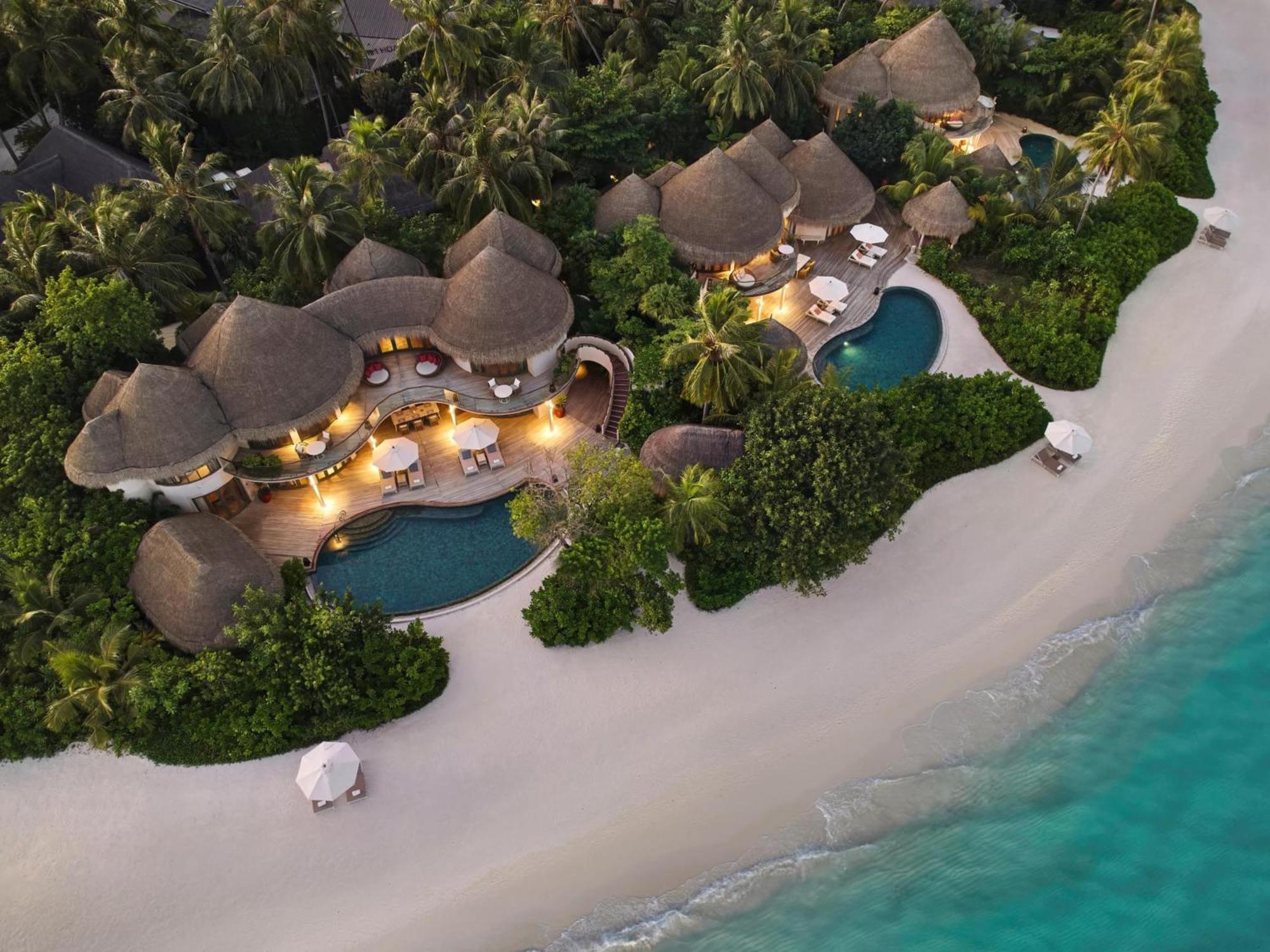 Hotel The Nautilus Maldives Kamadhoo Exterior foto
