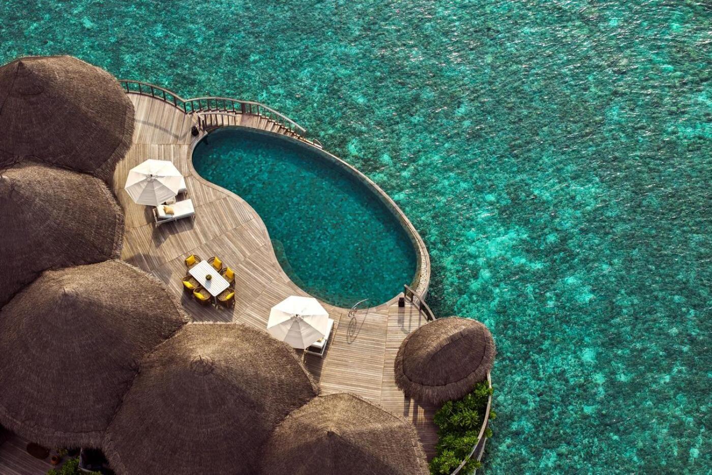 Hotel The Nautilus Maldives Kamadhoo Exterior foto